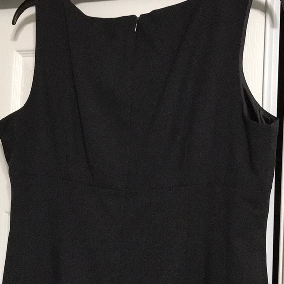 Women’s black sleeveless dress, size 16, with zipper in back and a slit in back - Picture 3 of 5